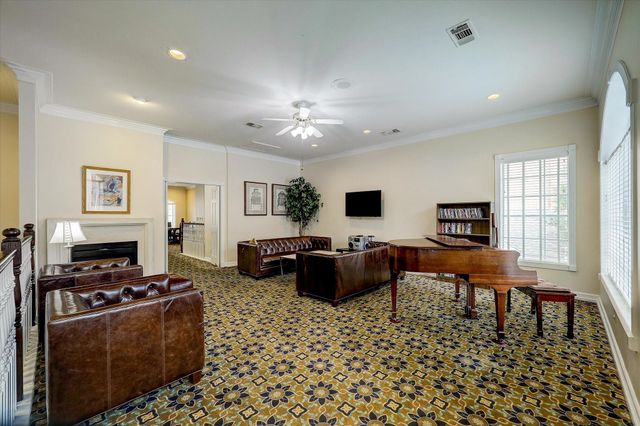 2100 Welch Street C121, Houston, TX 77019