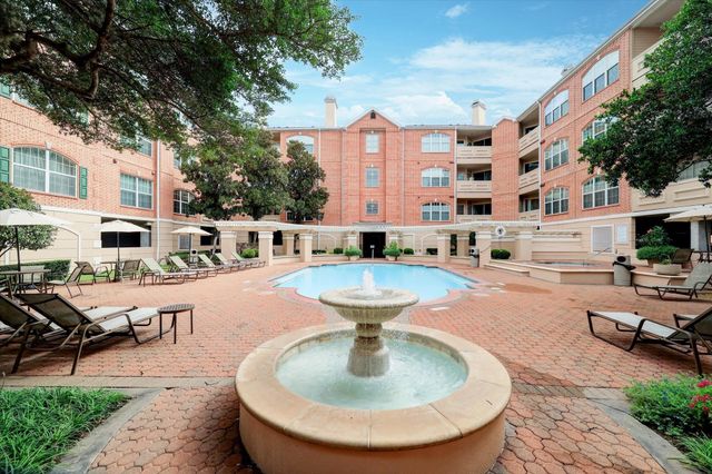 2100 Welch Street C121, Houston, TX 77019
