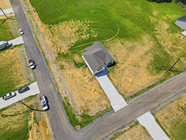 401 Marcella Ct, Dickson, TN 37055