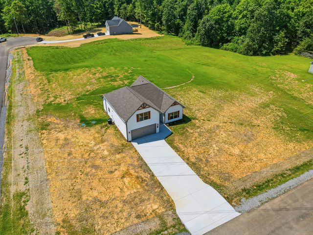 401 Marcella Ct, Dickson, TN 37055