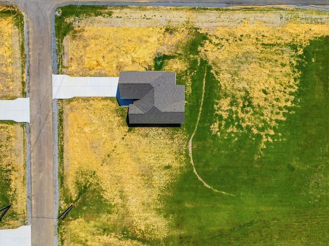 401 Marcella Ct, Dickson, TN 37055