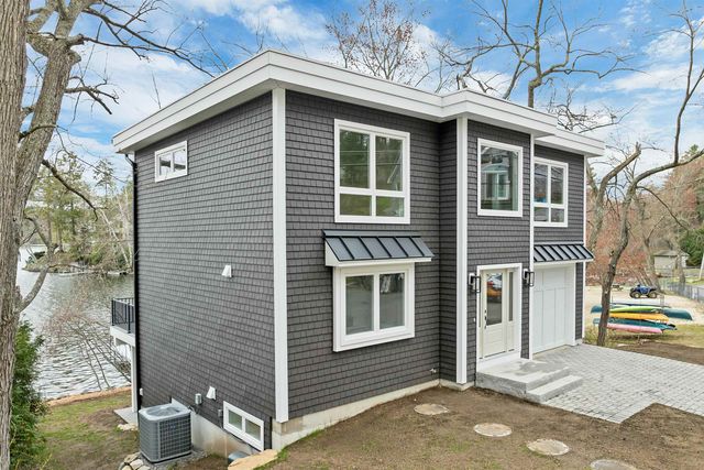 20 First Street, Windham, NH 03087