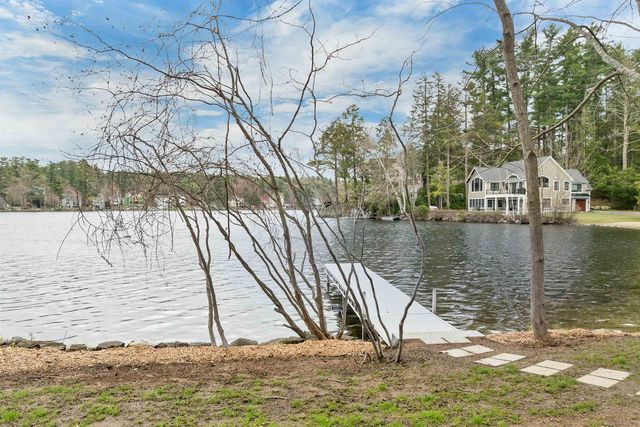 20 First Street, Windham, NH 03087