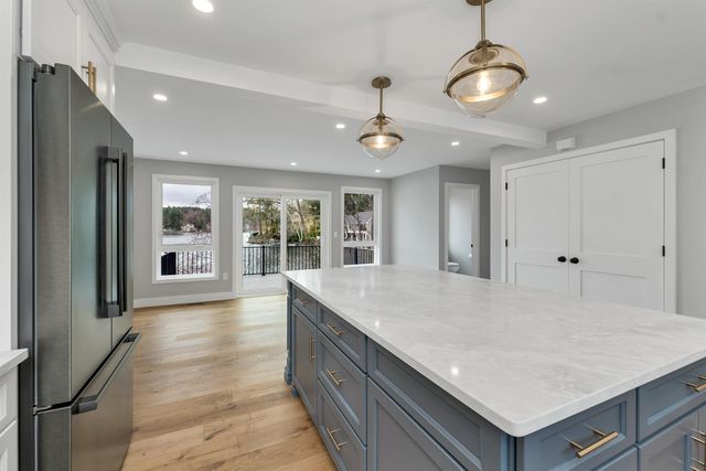 20 First Street, Windham, NH 03087