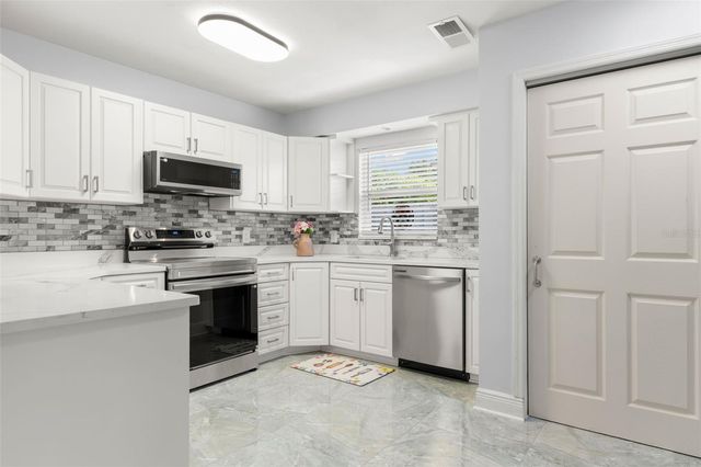 9780 53RD STREET N, Pinellas Park, FL 33782