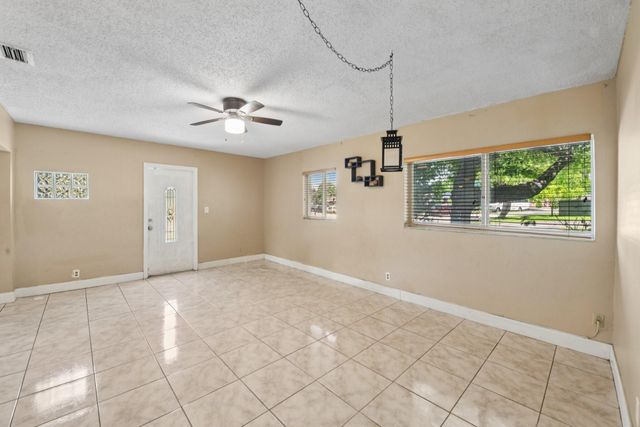 1520 SW 47th Ter, Fort Lauderdale, FL 33317