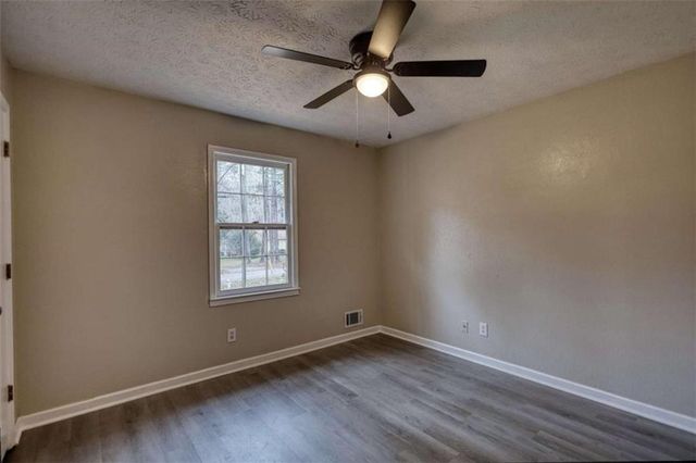 330 Pleasant Valley Road, Mcdonough, GA 30253