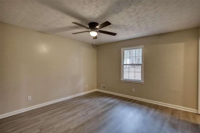 330 Pleasant Valley Road, Mcdonough, GA 30253