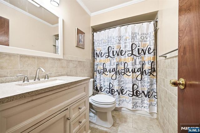 31 Fairmount Avenue 16A, Hackensack, NJ 07601