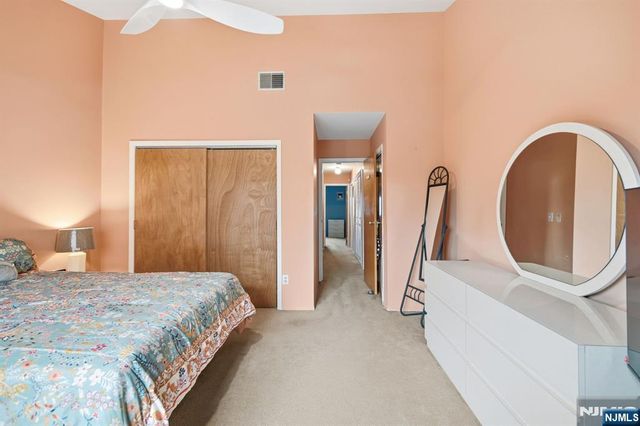 31 Fairmount Avenue 16A, Hackensack, NJ 07601