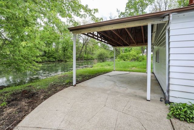 701 Portage Lakes Drive, Coventry, OH 44319