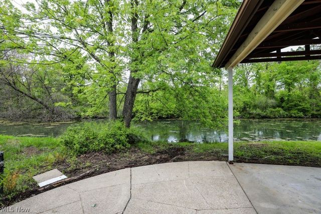 701 Portage Lakes Drive, Coventry, OH 44319