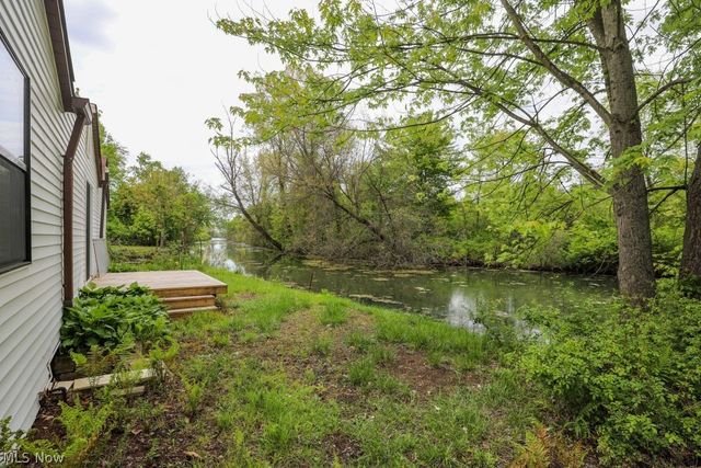 701 Portage Lakes Drive, Coventry, OH 44319