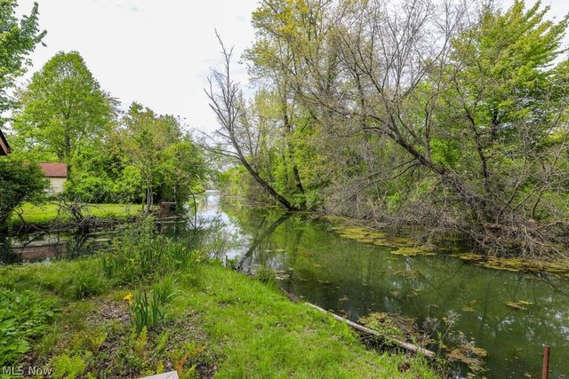 701 Portage Lakes Drive, Coventry, OH 44319