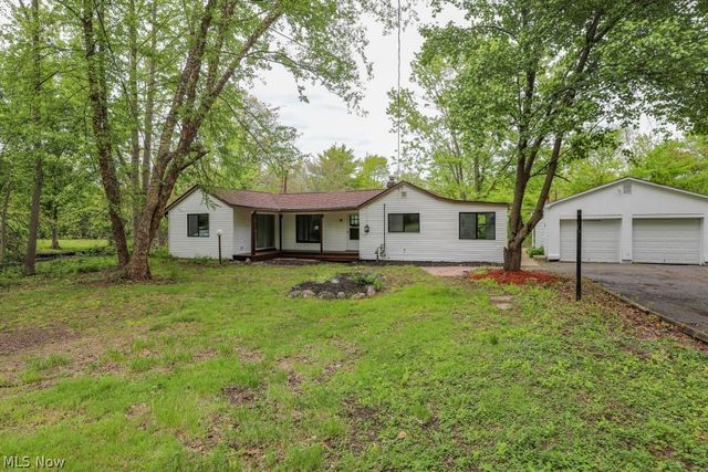 701 Portage Lakes Drive, Coventry, OH 44319