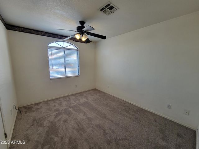 280 S ELIZABETH Way 25, Chandler, AZ 85225