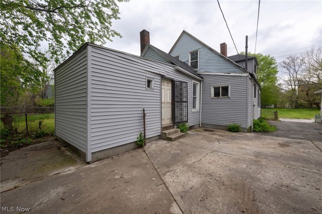 1266 E 102nd Street, Cleveland, OH 44108