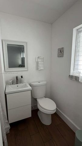 244 SE 46TH ST, Cape Coral, FL 33904