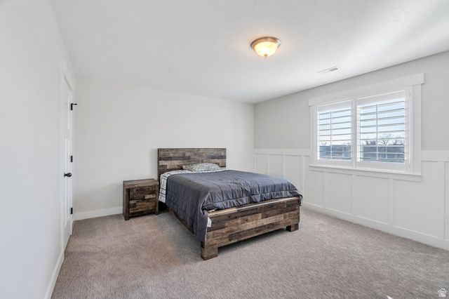 124 S DRY CREEK LN, Vineyard, UT 84059