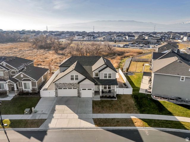 124 S DRY CREEK LN, Vineyard, UT 84059