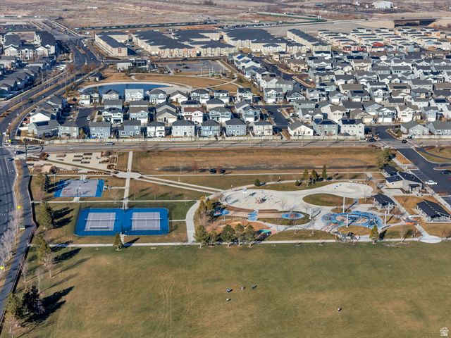 124 S DRY CREEK LN, Vineyard, UT 84059