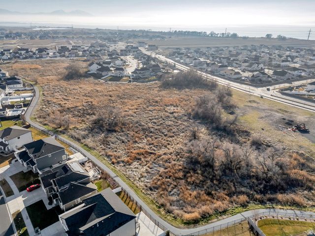 124 S DRY CREEK LN, Vineyard, UT 84059