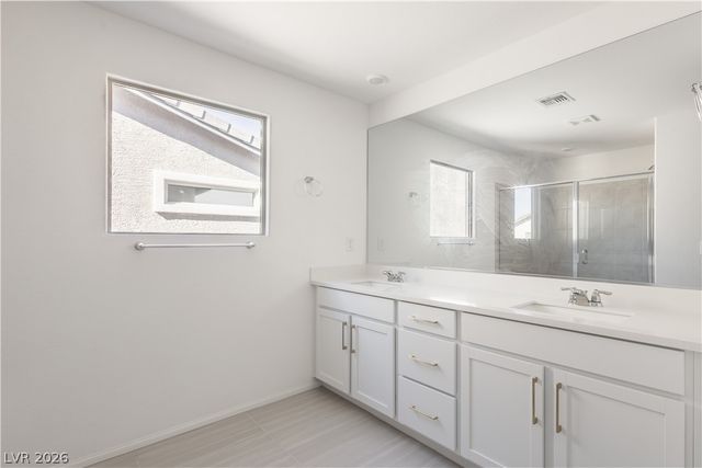 7360 Crown Landing Street, Las Vegas, NV 89113