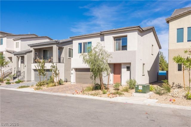 7360 Crown Landing Street, Las Vegas, NV 89113