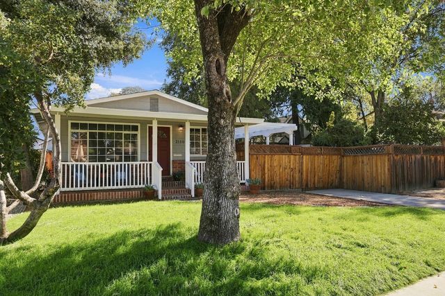 2180 Cambridge St, Sacramento, CA 95815