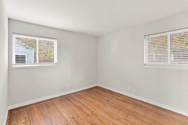 2180 Cambridge St, Sacramento, CA 95815