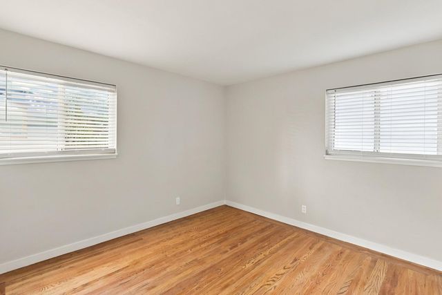 2180 Cambridge St, Sacramento, CA 95815