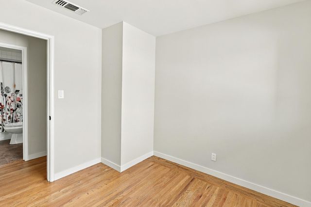 2180 Cambridge St, Sacramento, CA 95815