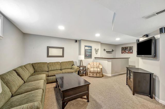 8850 Steeplechase, West Chester, OH 45069
