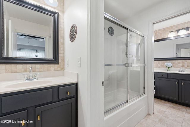 339 Kenilworth Rd, Louisville, KY 40206
