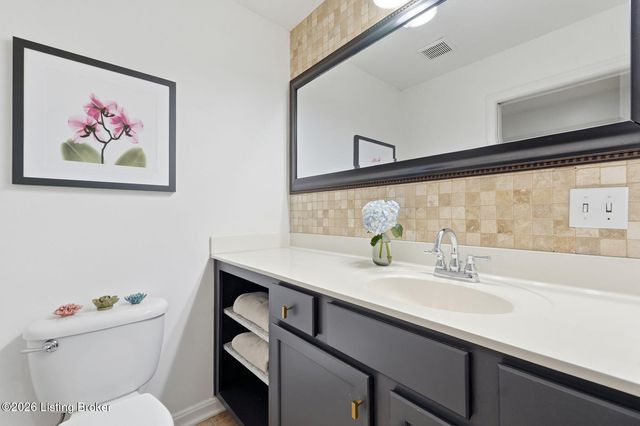 339 Kenilworth Rd, Louisville, KY 40206