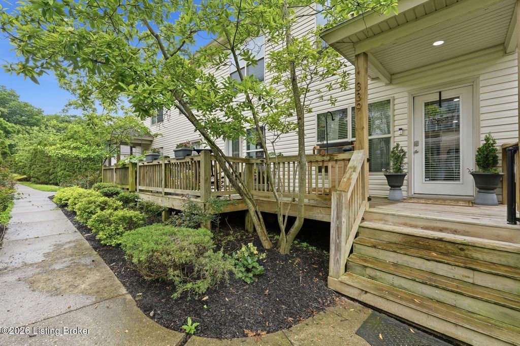 339 Kenilworth Rd, Louisville, KY 40206