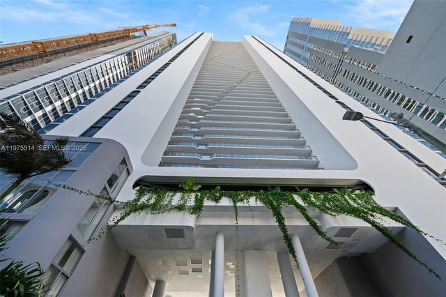 700 NE 24 Street 805, Miami, FL 33137