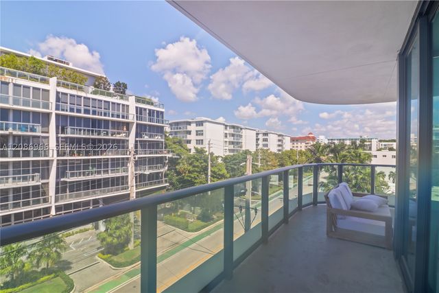 9901 W W Bay Harbor Dr 503, Bay Harbor Islands, FL 33154