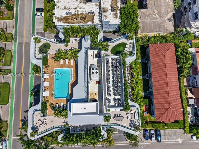 9901 W W Bay Harbor Dr 503, Bay Harbor Islands, FL 33154
