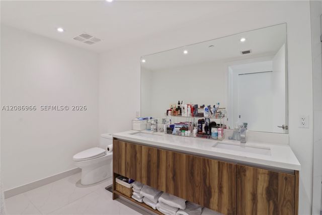 9901 W W Bay Harbor Dr 503, Bay Harbor Islands, FL 33154