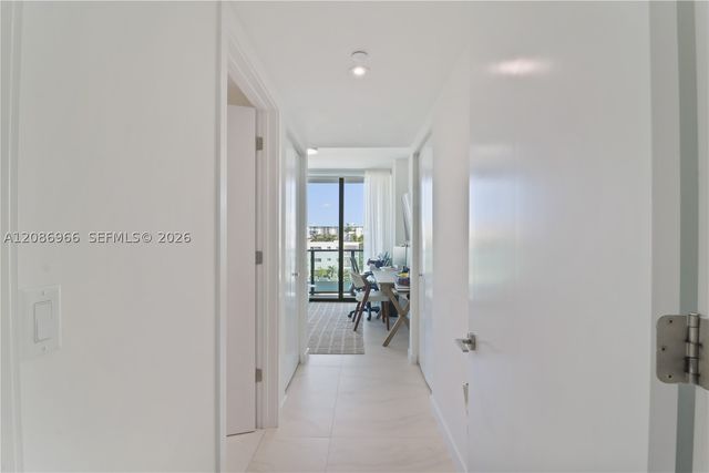 9901 W W Bay Harbor Dr 503, Bay Harbor Islands, FL 33154