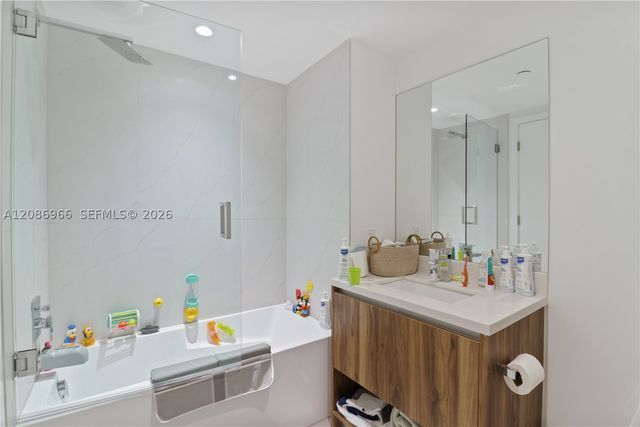 9901 W W Bay Harbor Dr 503, Bay Harbor Islands, FL 33154
