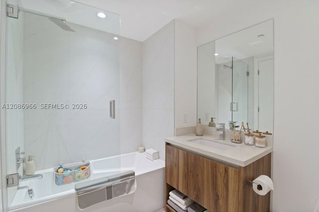 9901 W W Bay Harbor Dr 503, Bay Harbor Islands, FL 33154