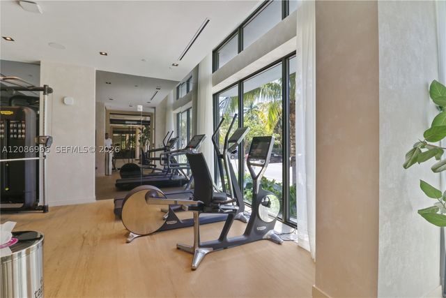 9901 W W Bay Harbor Dr 503, Bay Harbor Islands, FL 33154