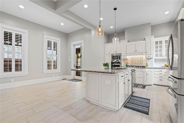 1900 Old Government Street, Mobile, AL 36606