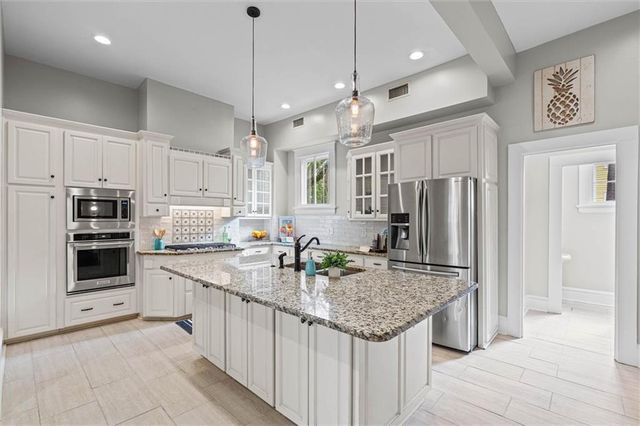 1900 Old Government Street, Mobile, AL 36606