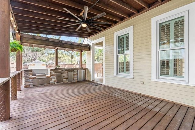 1900 Old Government Street, Mobile, AL 36606