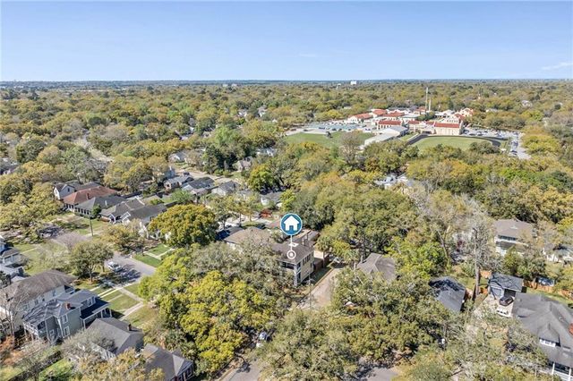 1900 Old Government Street, Mobile, AL 36606