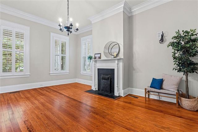 1900 Old Government Street, Mobile, AL 36606