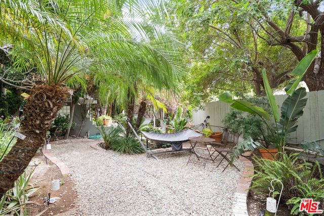 1323 N Olive Drive 41B, West Hollywood, CA 90069